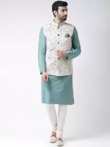 Men Solid Kurta with Churidar