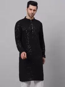Men Floral Embroidered Kurta
