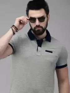 Men Colourblocked Polo Collar T-shirt